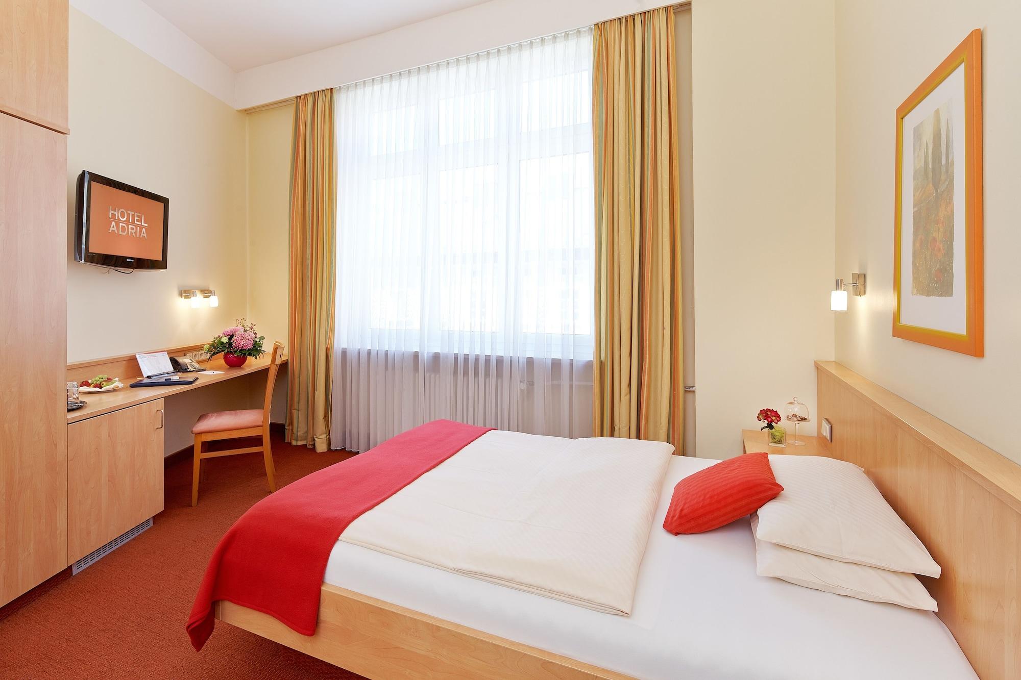 Hotel Adria Muenchen Exterior foto