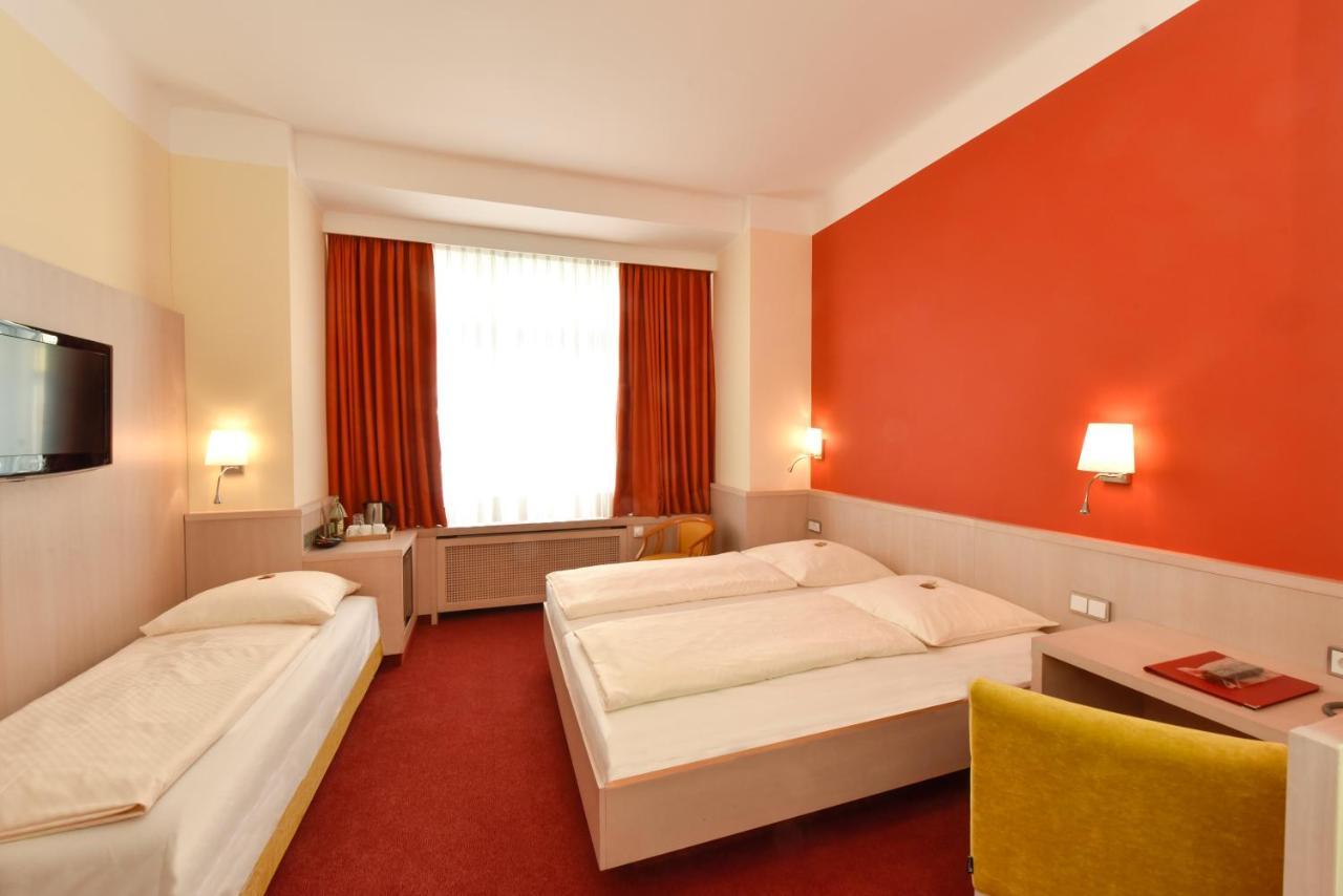 Hotel Adria Muenchen Exterior foto