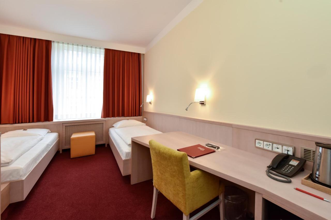 Hotel Adria Muenchen Exterior foto
