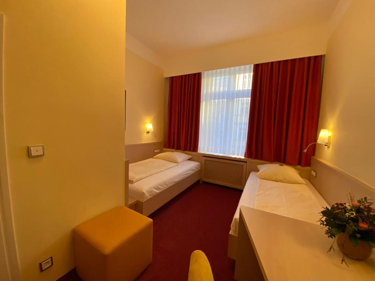 Hotel Adria Muenchen Exterior foto